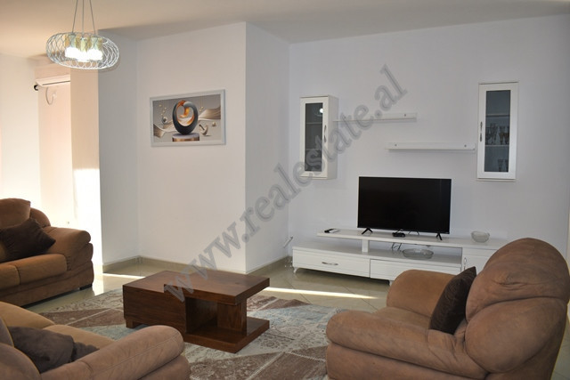 Apartament 2+1 per qira ne zonen e Don Boskos ne Tirane